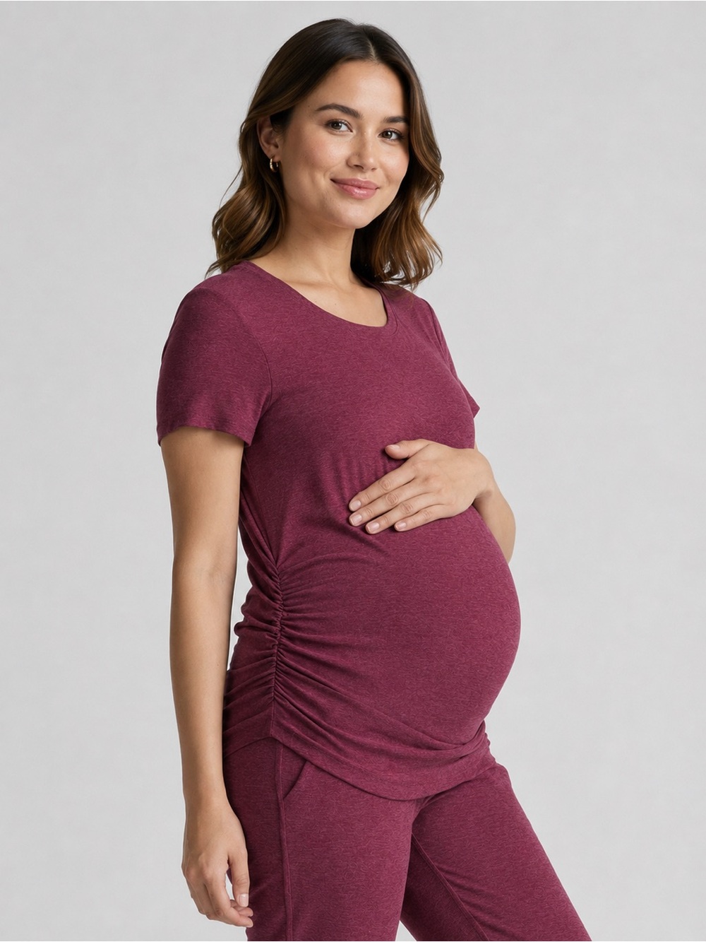 Beyond the Bump Featherweight One & Only Maternity Tee in Burgundy Size M